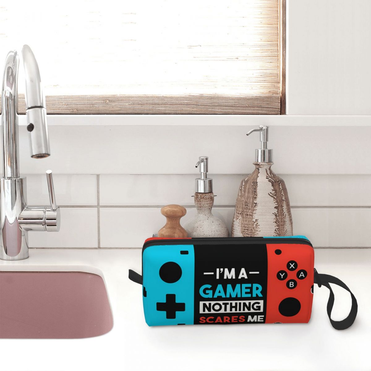 Games Console Makeup Bag Trave - Gaming Console In 90S 评论和价格